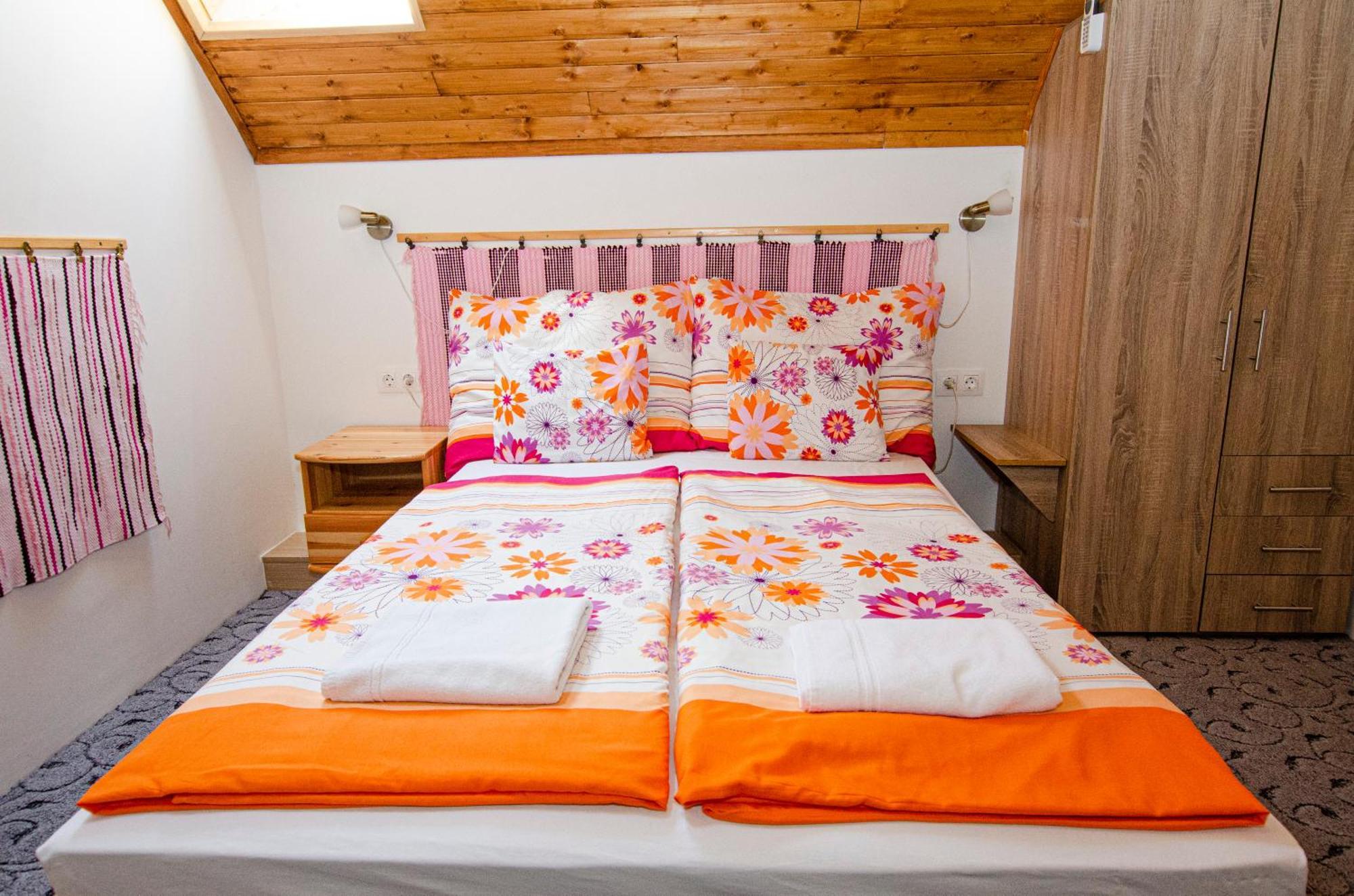 Bánóporta Hotel Köveskál Kültér fotó