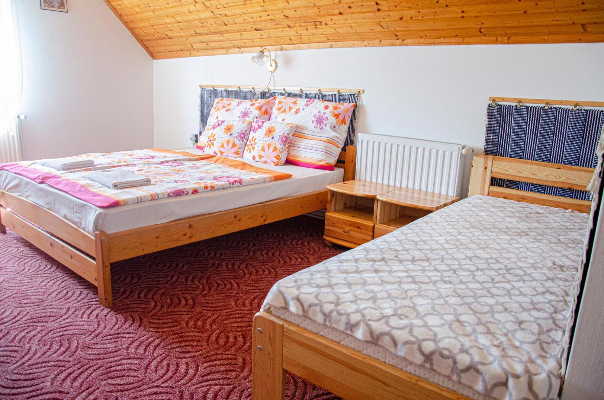 Bánóporta Hotel Köveskál Kültér fotó